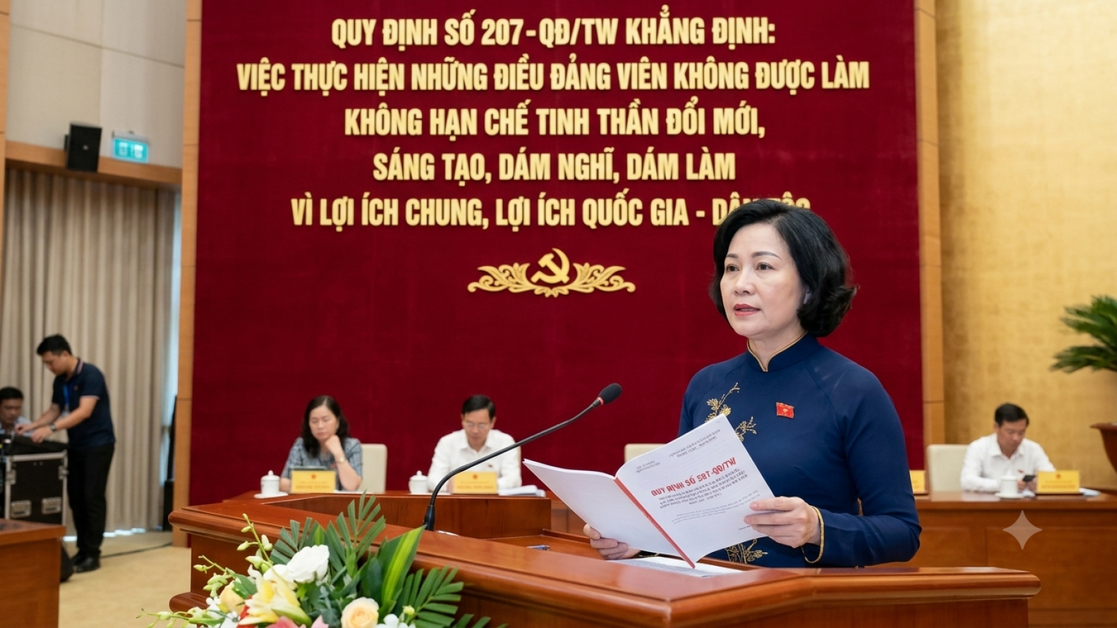 Quy định số 207-QĐ/TW: Vạch rõ "vùng được bay" và "vùng cấm bay" cho đảng viên