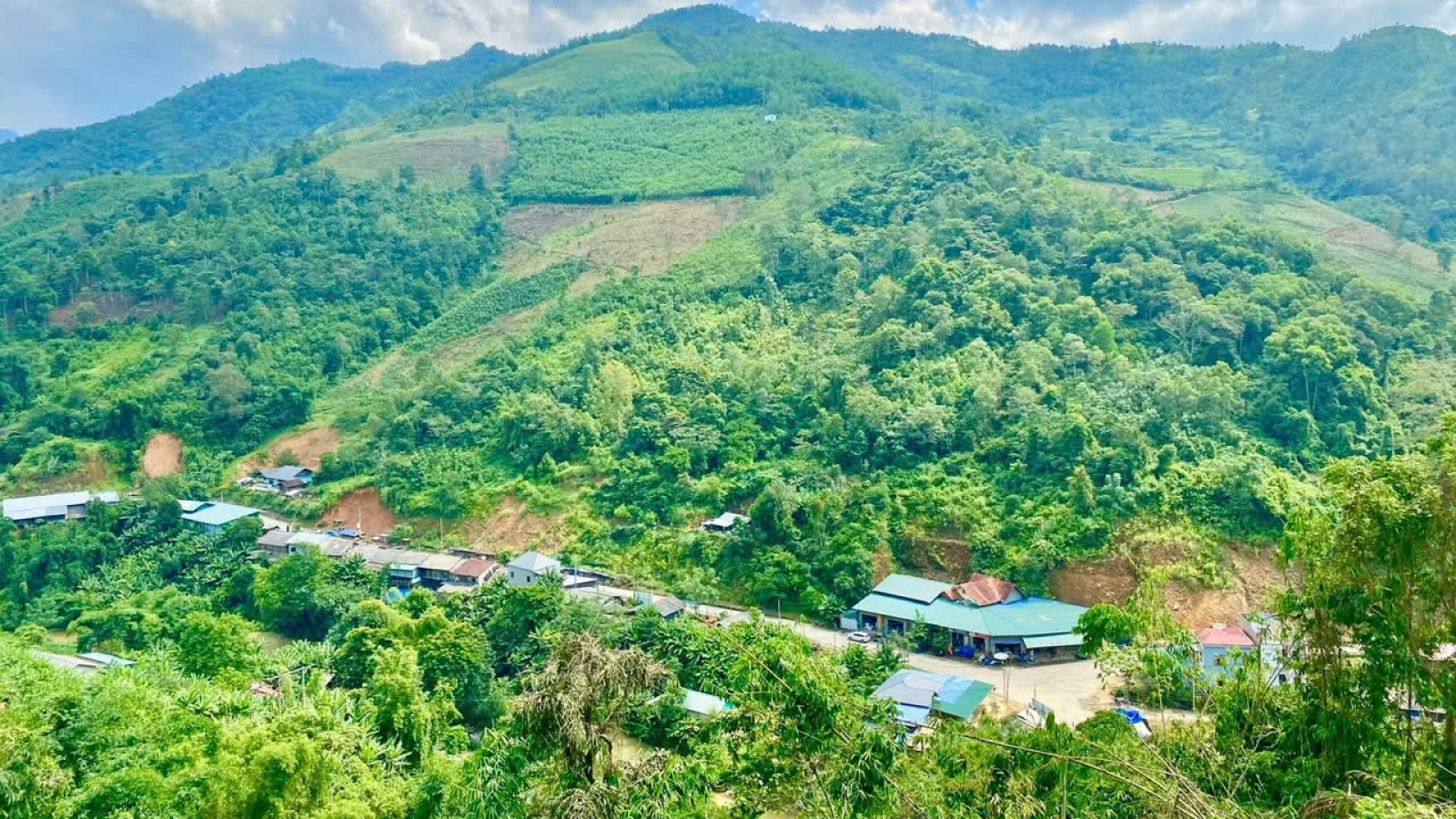 Sắp xếp thôn, tổ dân phố ở Thái Nguyên sau hơn 1 tháng: Cán bộ cơ sở dần thích nghi