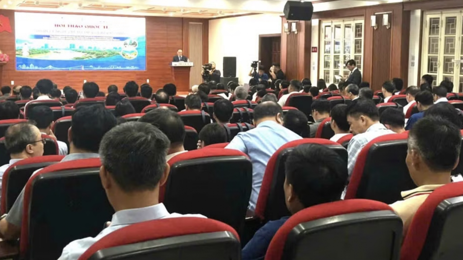 Vietnam, Japan share expertise in urban, river basin flood management