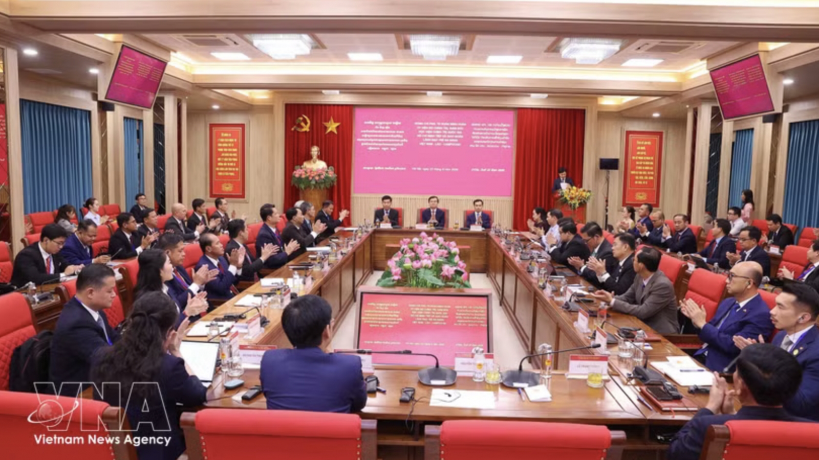 Young officials’ exchanges help strengthen Vietnam–Laos–Cambodia ties