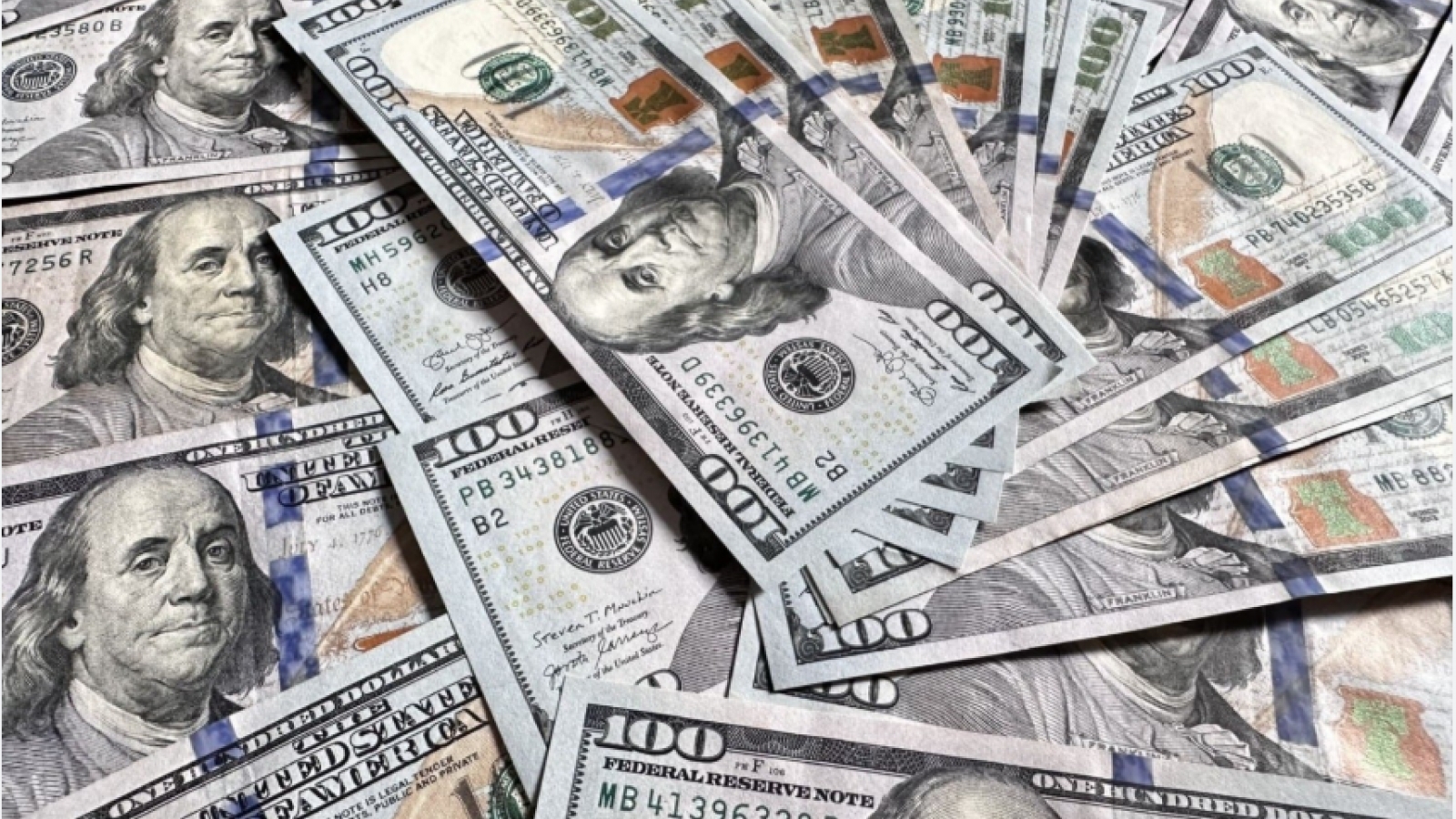 Tỷ giá USD hôm nay 25/8: Tỷ giá trung tâm tăng lên 25.615 đồng/USD
