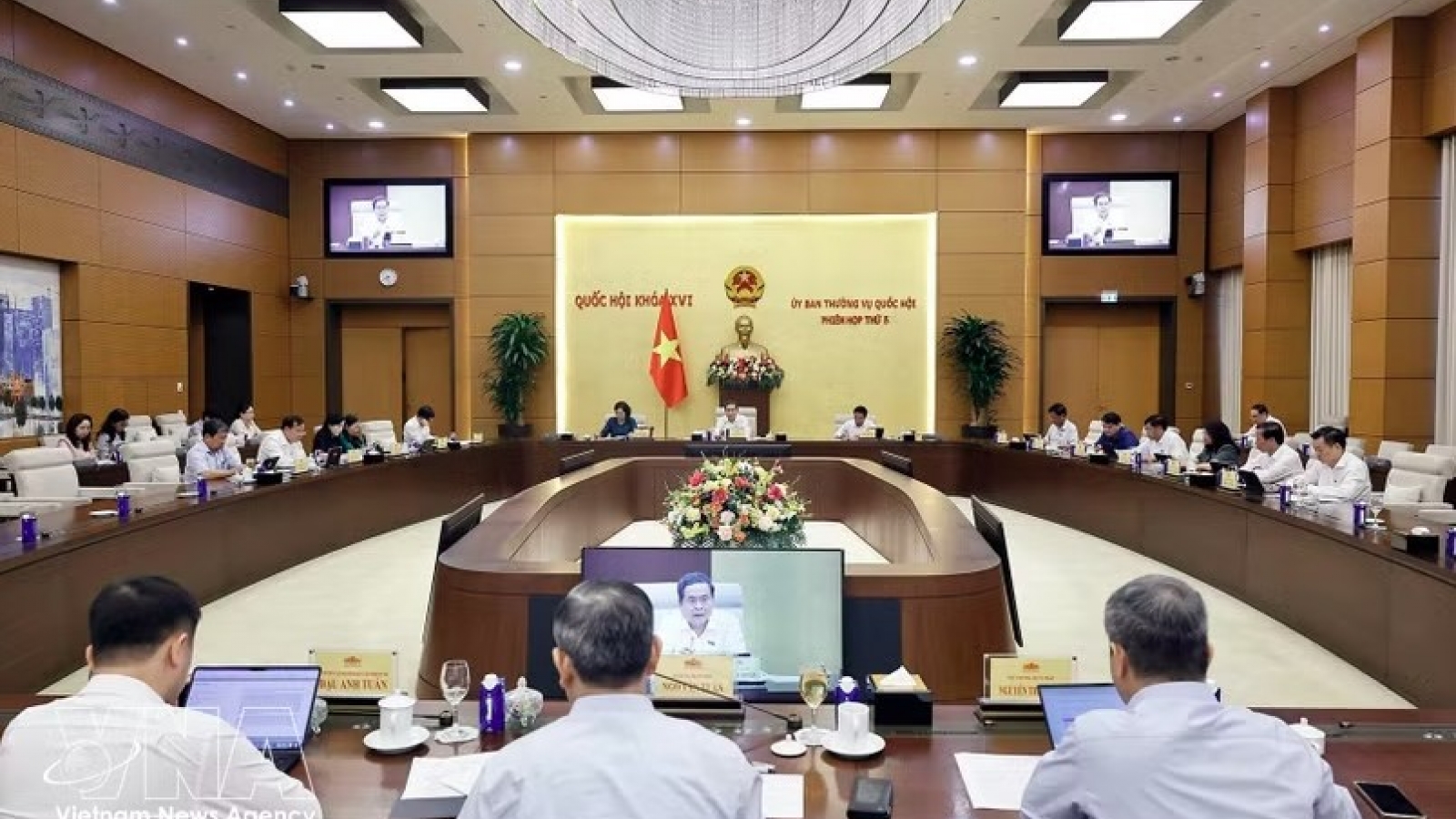 Lawmakers debate bill to support SME development