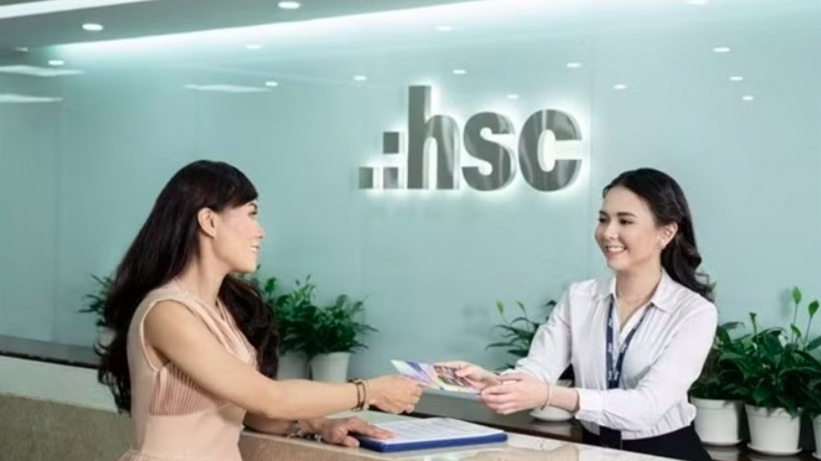 FTSE September review adds 17 Vietnamese brokerage stocks