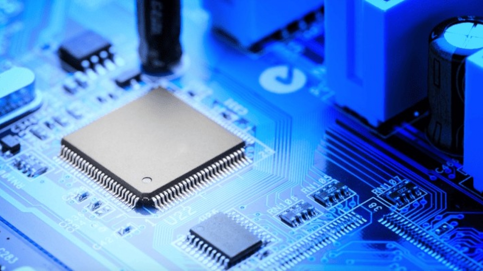 Complementary strengths power Singapore-Vietnam semiconductor corridor