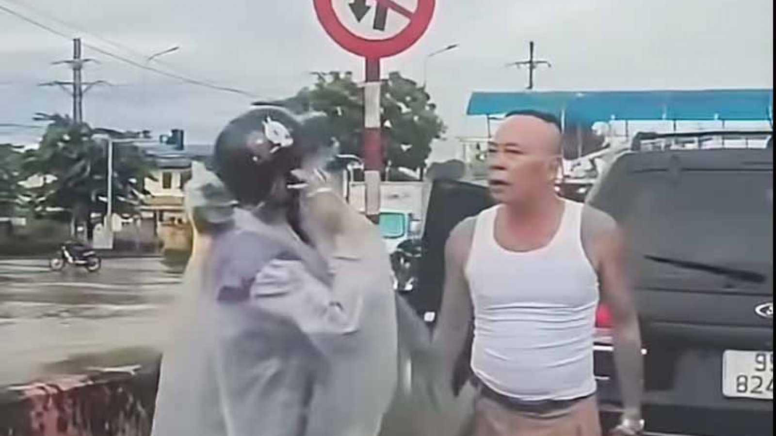 Công an Bắc Ninh xác minh clip người đàn ông tát phụ nữ trên đường