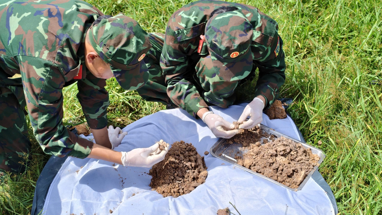 Tây Ninh quy tập thêm hài cốt liệt sĩ từ lời kể của nhân chứng