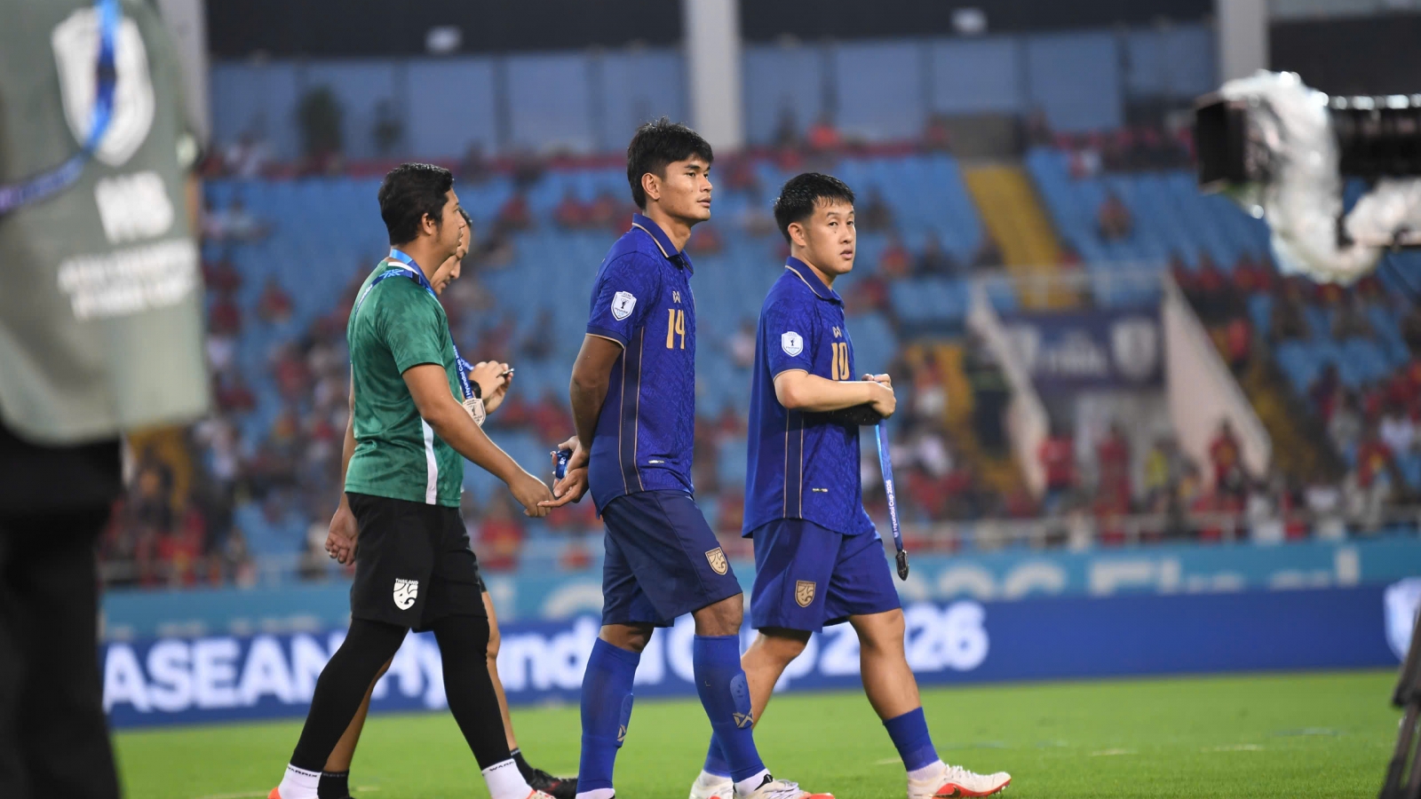 Cầu thủ Thái Lan buồn bã khi thua ĐT Việt Nam ở chung kết ASEAN Cup 2026