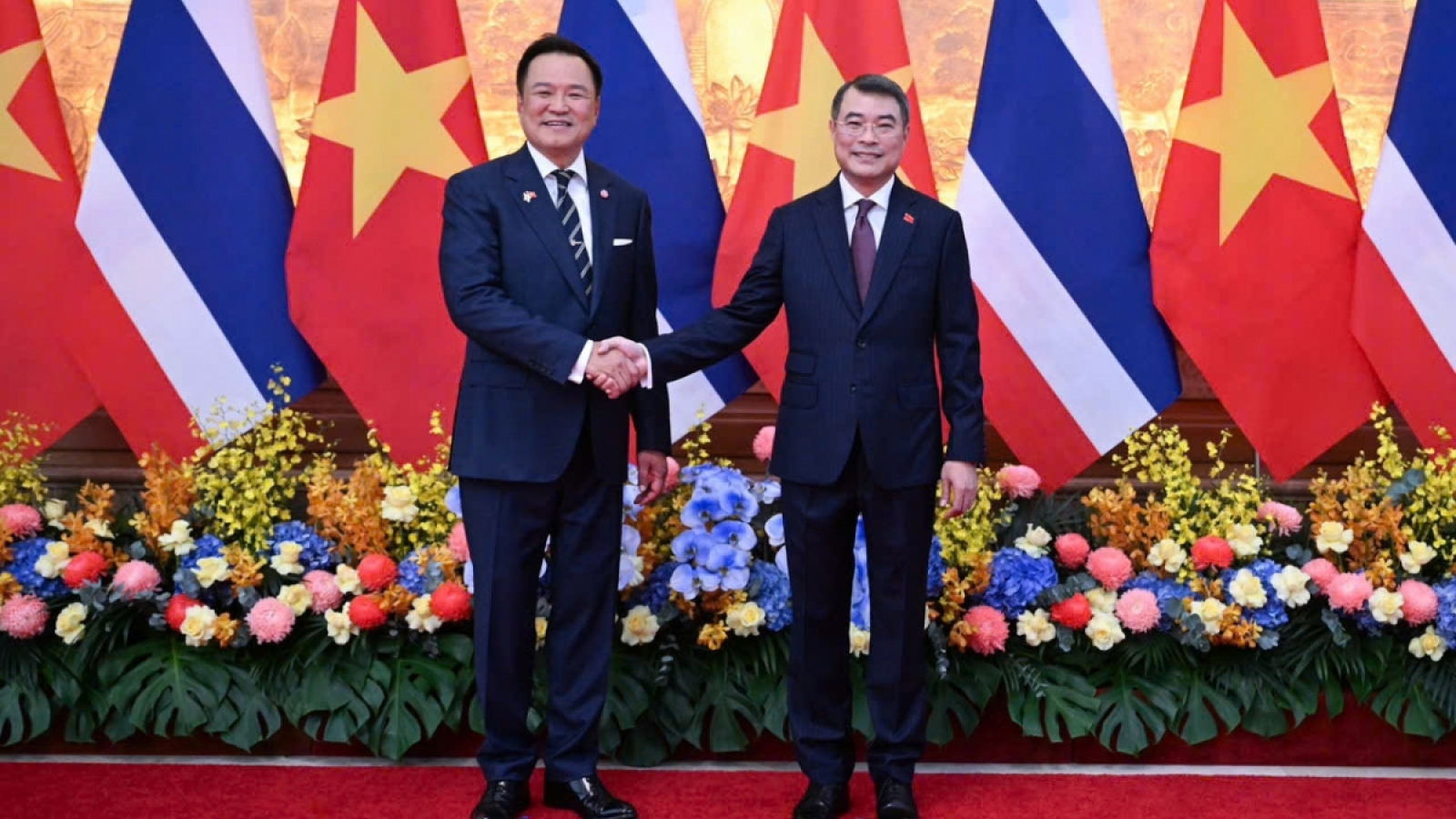 Thư mừng 50 năm ngày thiết lập quan hệ ngoại giao Việt Nam - Thái Lan