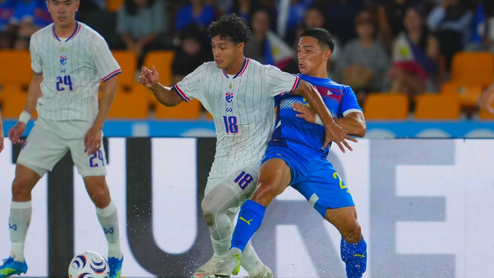 ĐT Thái Lan có thành tích hơn ĐT Việt Nam, vẫn có nguy cơ bị loại sớm ở ASEAN Cup