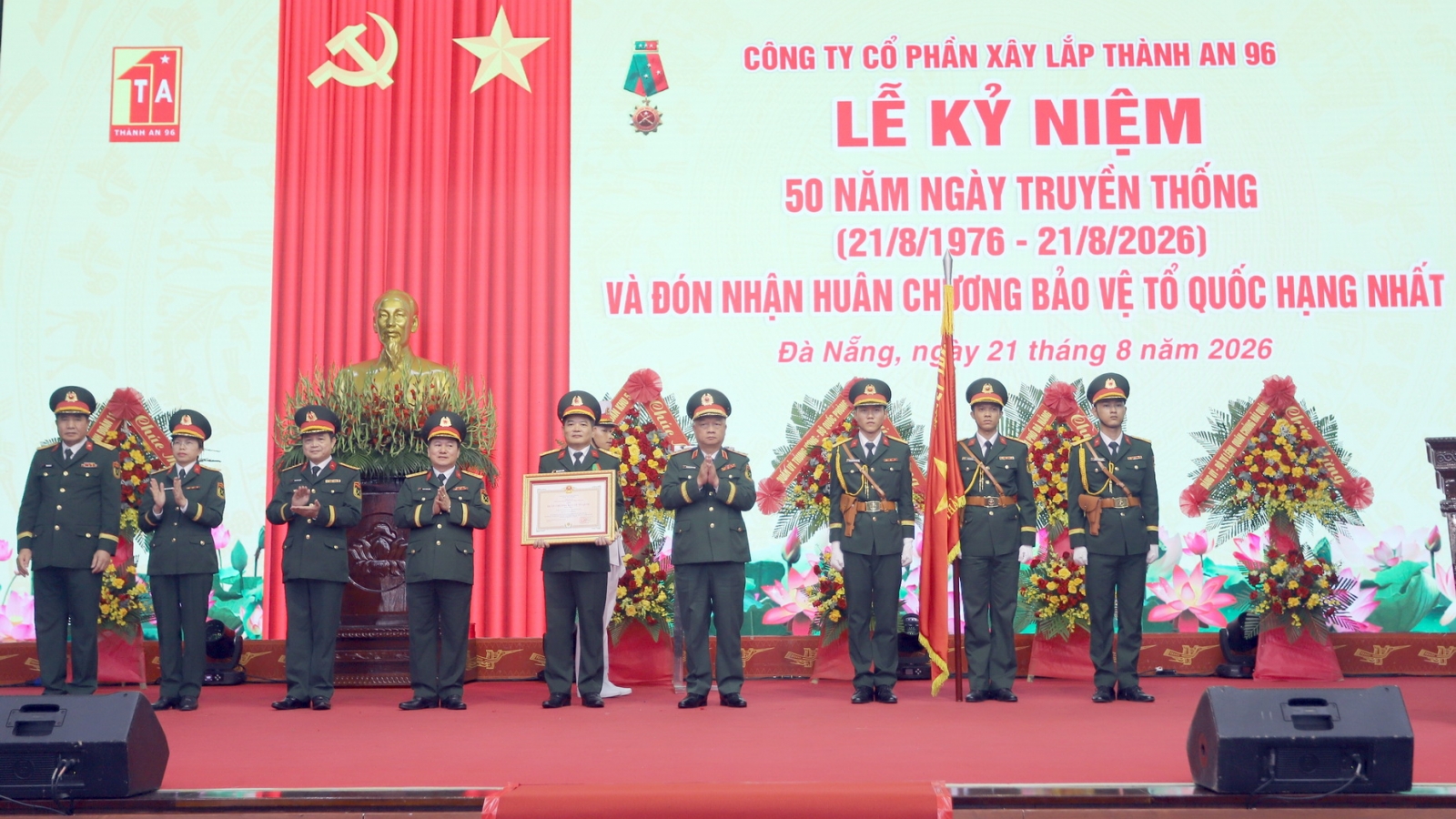 Công ty Thành An 96 đón nhận Huân chương Bảo vệ Tổ quốc hạng Nhất