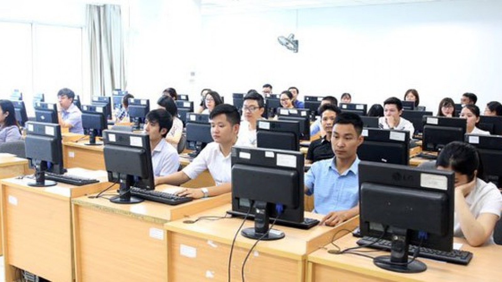 Những điểm mới về tuyển dụng, quản lý công chức