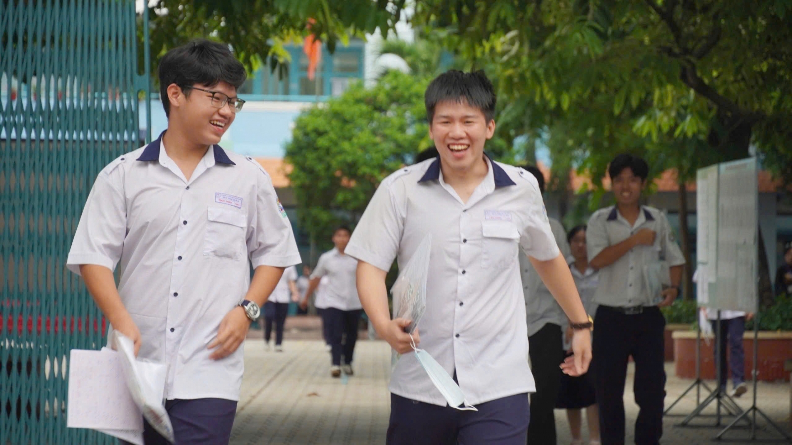 Loạt trường đại học phía nam tuyển bổ sung từ 15 điểm trở lên