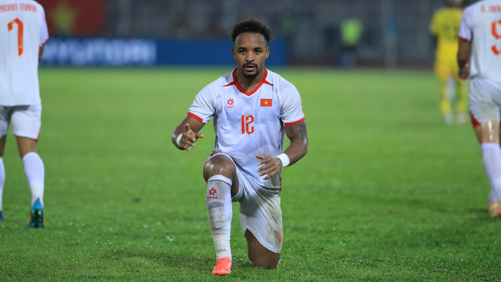 Dư âm ĐT Malaysia 0-2 ĐT Việt Nam: Dấu ấn Xuân Son, tuyệt vời HLV Kim Sang Sik