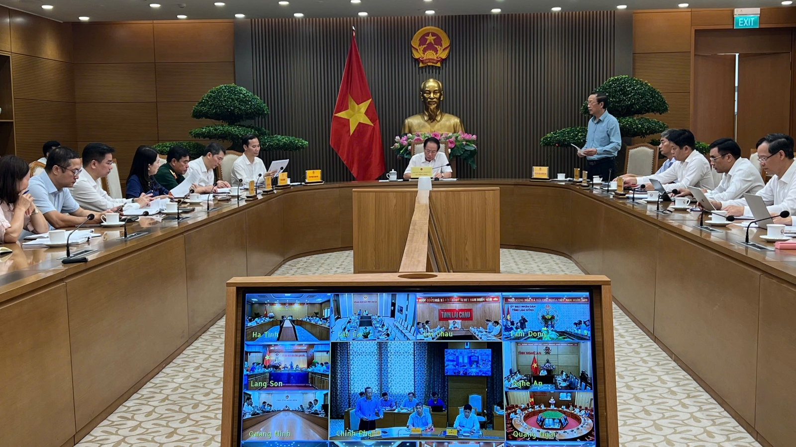 Khánh thành trường liên cấp đúng cam kết, xử lý trách nhiệm nơi không hoàn thành