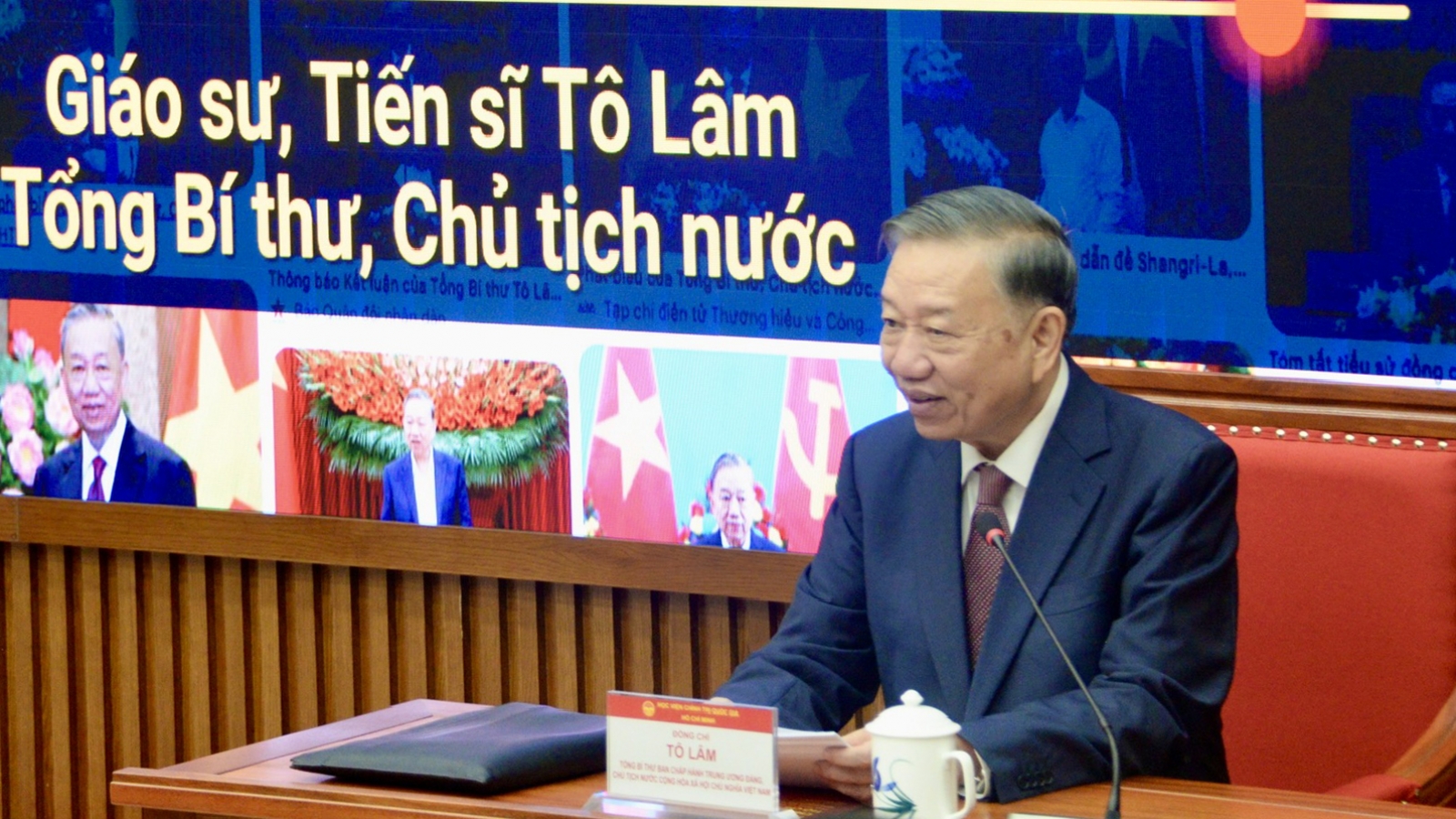Tổng Bí thư, Chủ tịch nước: Vị trí càng cao thì yêu cầu tự học, tự rèn càng cao