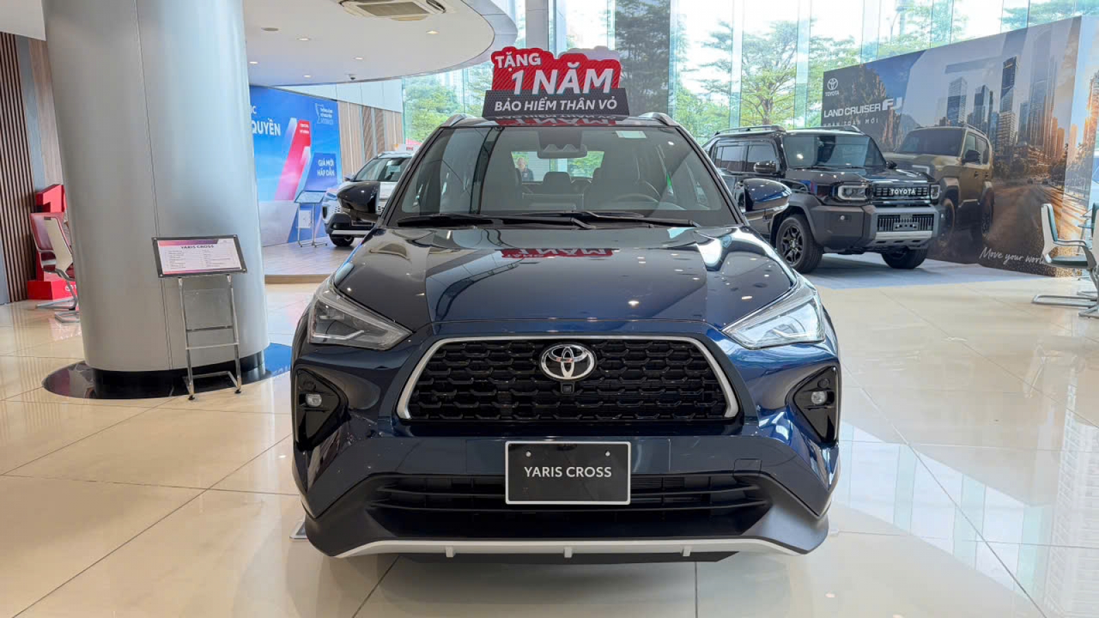 SUV cỡ B đua giảm giá tháng 8: Nhiều mẫu ô tô gầm cao chạm mốc trên 500 triệu