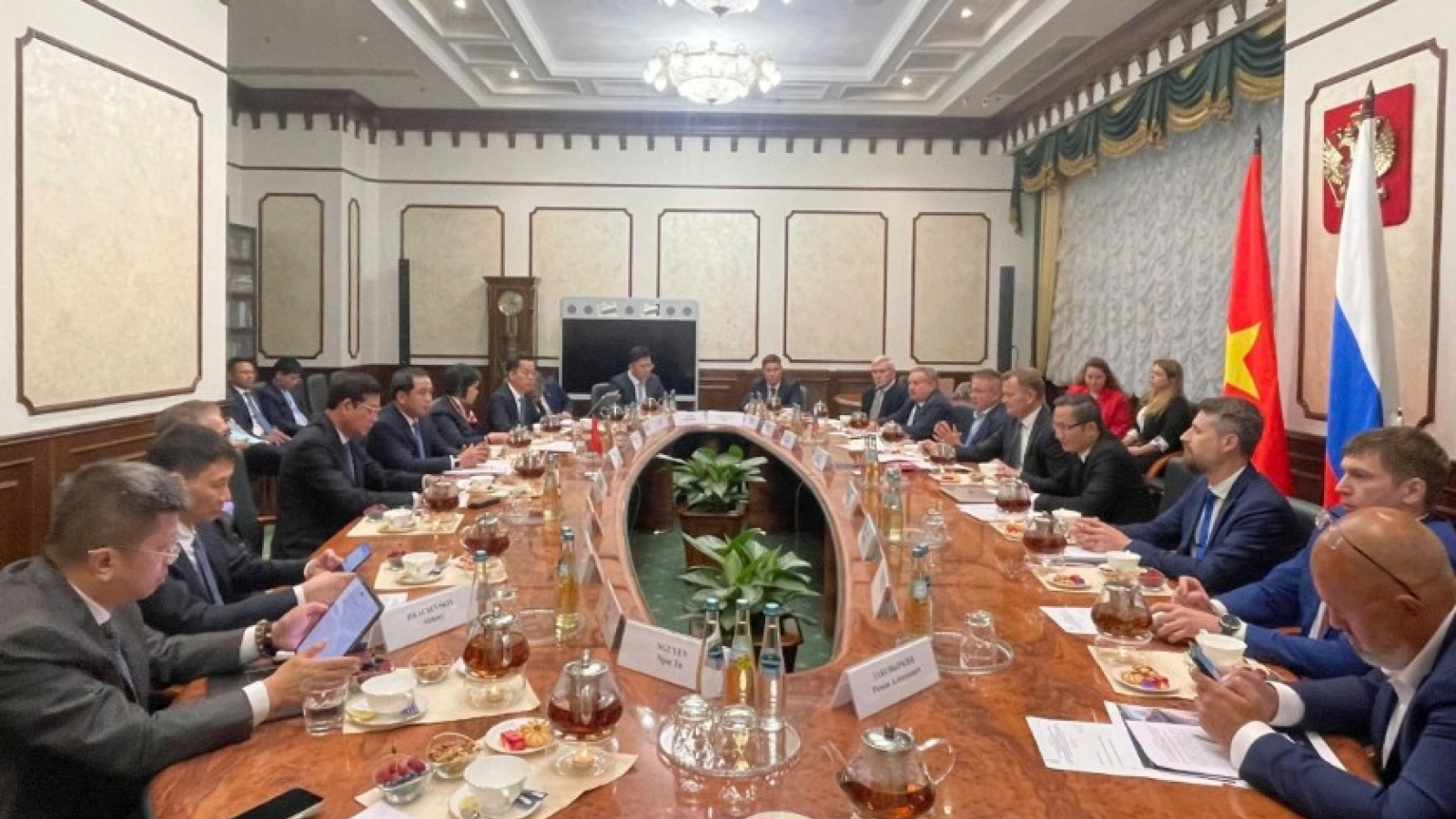 Hanoi seeks Russian expertise, investment for urban railway development