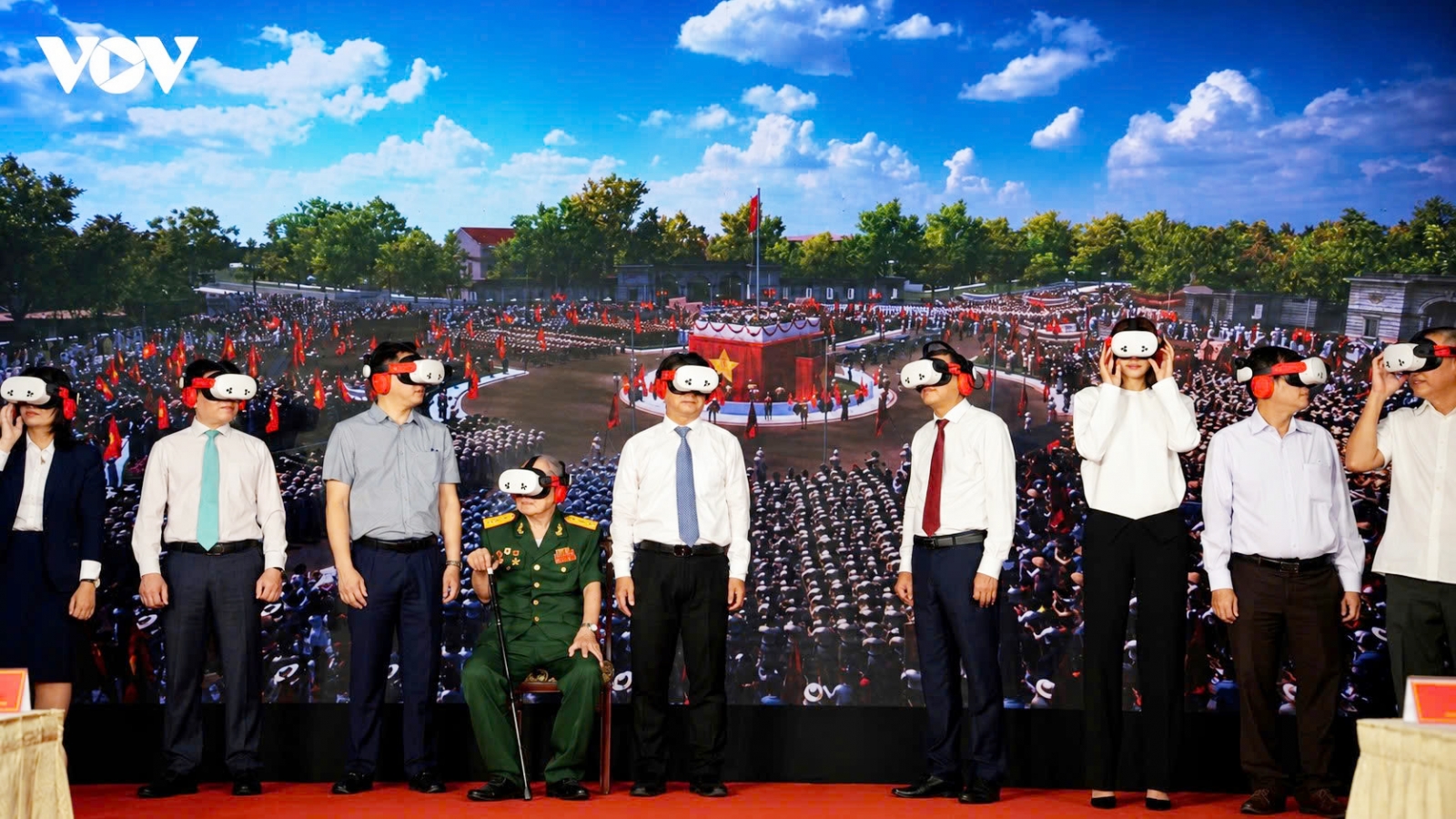 Traveling back to Vietnam’s historic autumn through VR technology