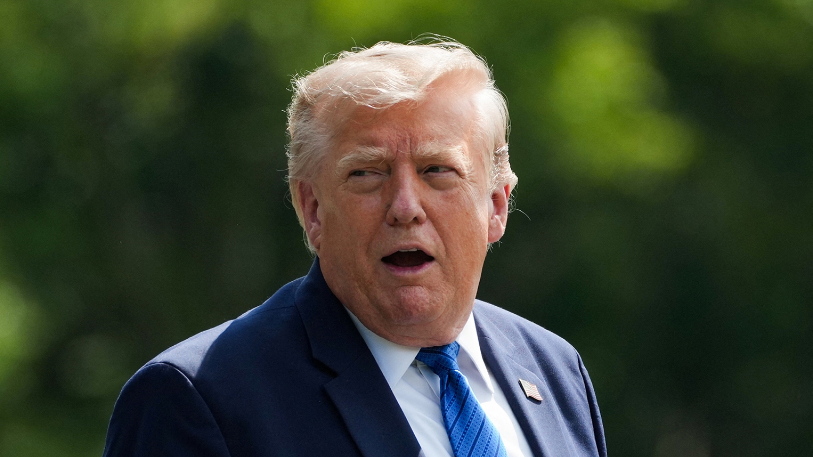 Ông Trump cảnh báo xung đột với Iran sẽ còn kéo dài