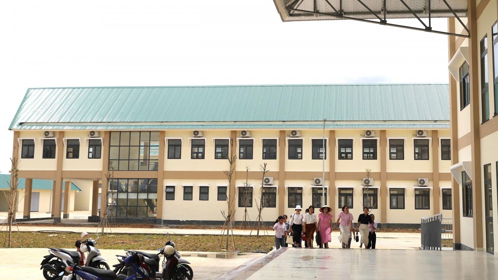 Trường nội trú mới chắp cánh ước mơ học sinh vùng biên Đắk Lắk