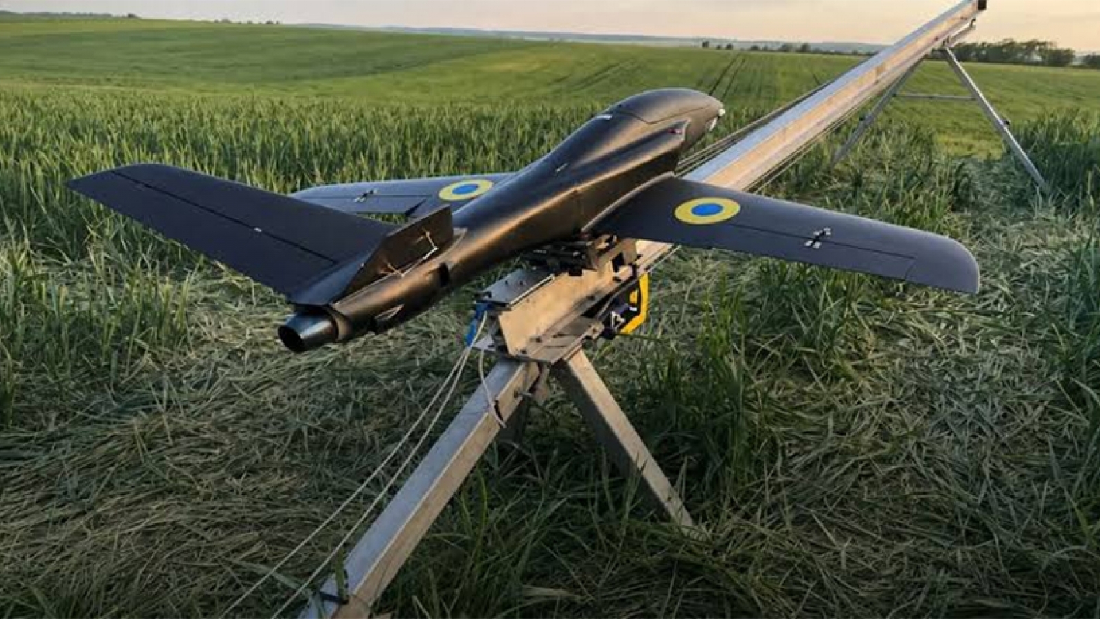 UAV đánh chặn phản lực Ukraine săn UAV Shahed