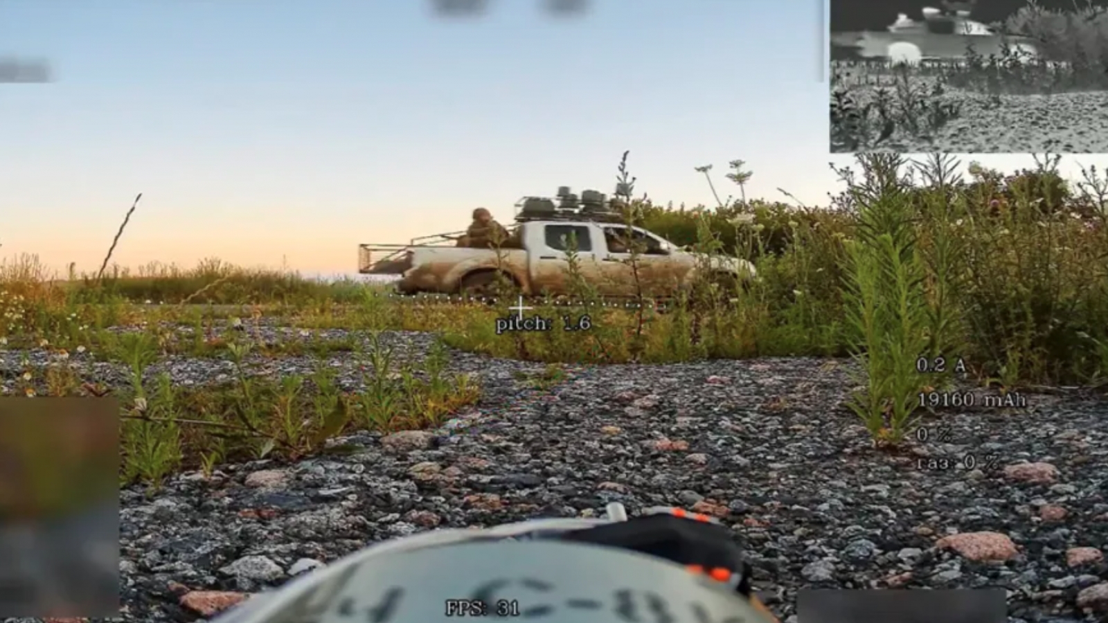 Nga giăng “bẫy âm thanh” bằng UAV, siết đường cơ động của Ukraine