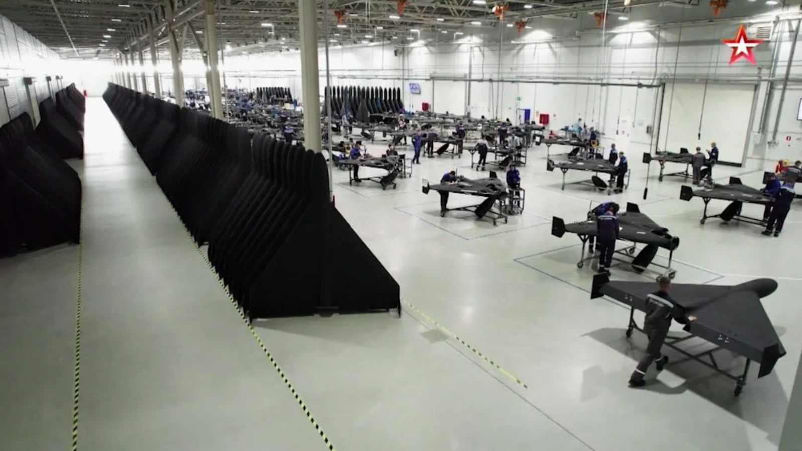 Nga tung UAV phản lực siêu tốc, Ukraine ra mắt đối thủ 600km/h