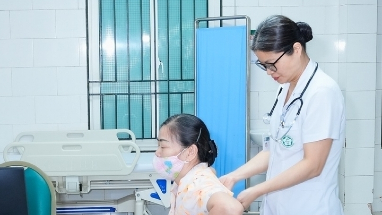 4 dấu hiệu cảnh báo ung thư vú, phụ nữ trẻ cũng cần lưu ý