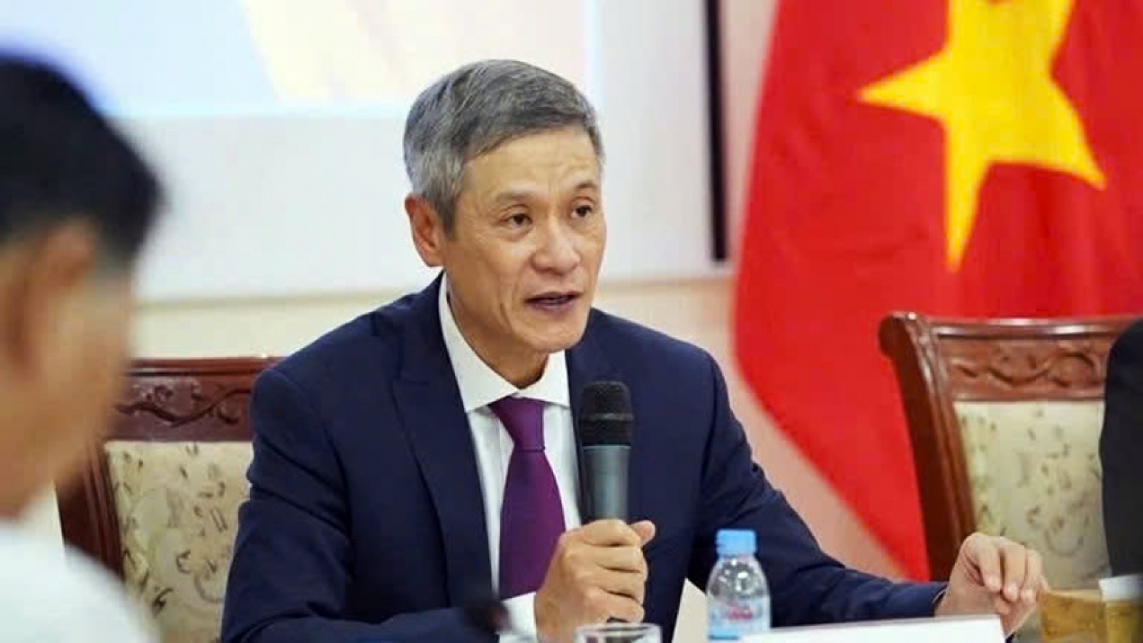 Vietnam’s overseas missions urged to become ‘strategic radar’ for growth