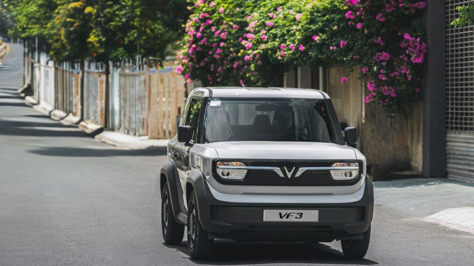 Bỏ hơn 200 triệu đồng mua VinFast VF 3: Nước đi khôn ngoan của người dùng đô thị