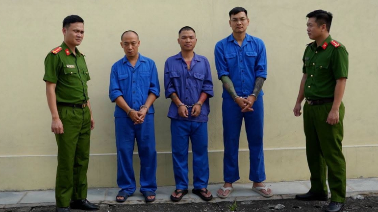 Vua Quạt, Khánh Sky và Hồ Văn Khoa bị khởi tố