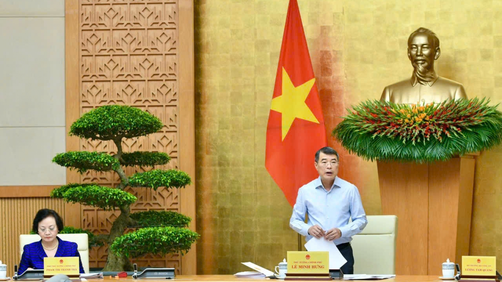 Thủ tướng Lê Minh Hưng chủ trì Phiên họp chuyên đề xây dựng pháp luật