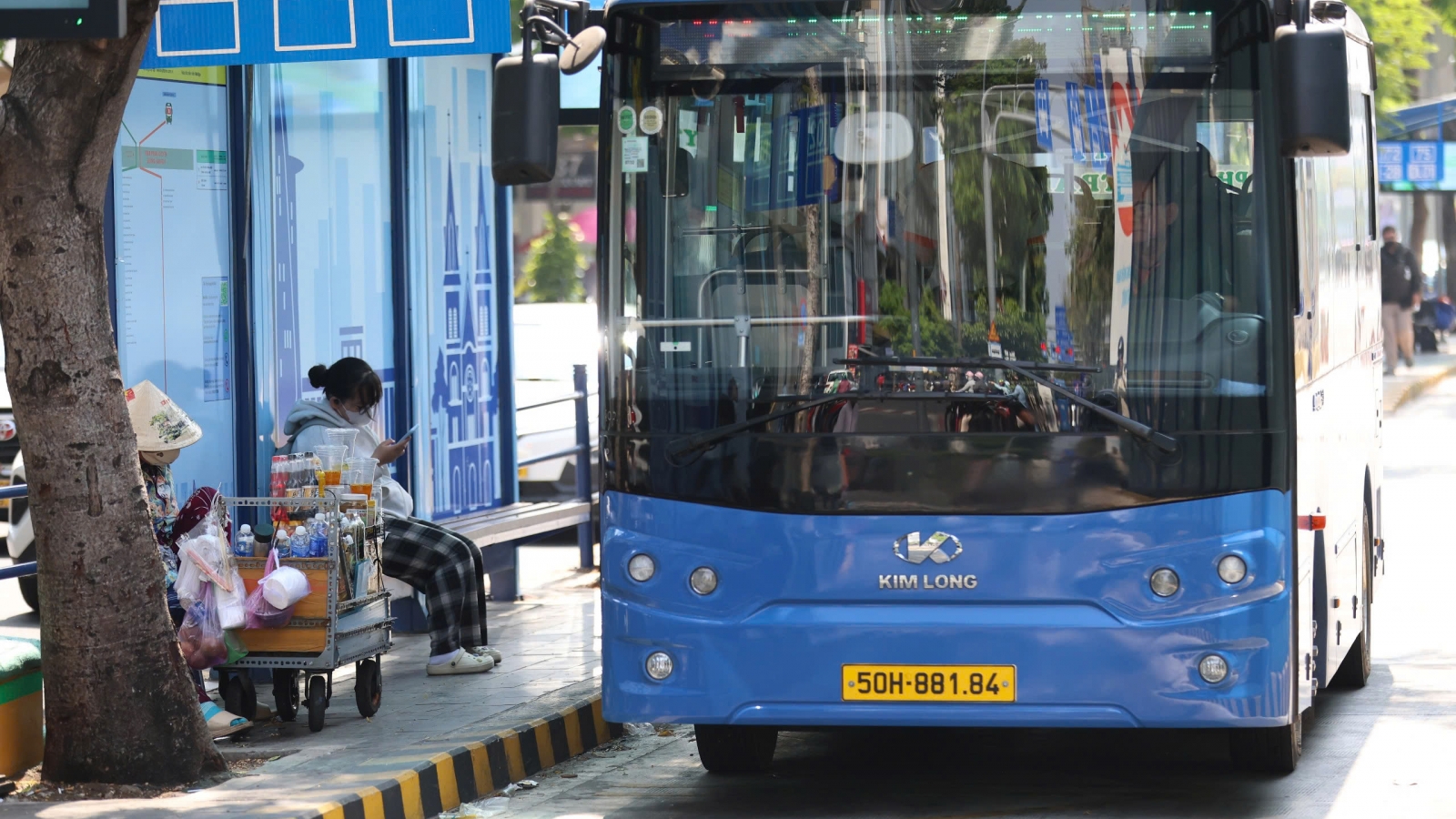 Sau hơn 1 tháng, TP.HCM có gần 12 triệu khách đi xe buýt