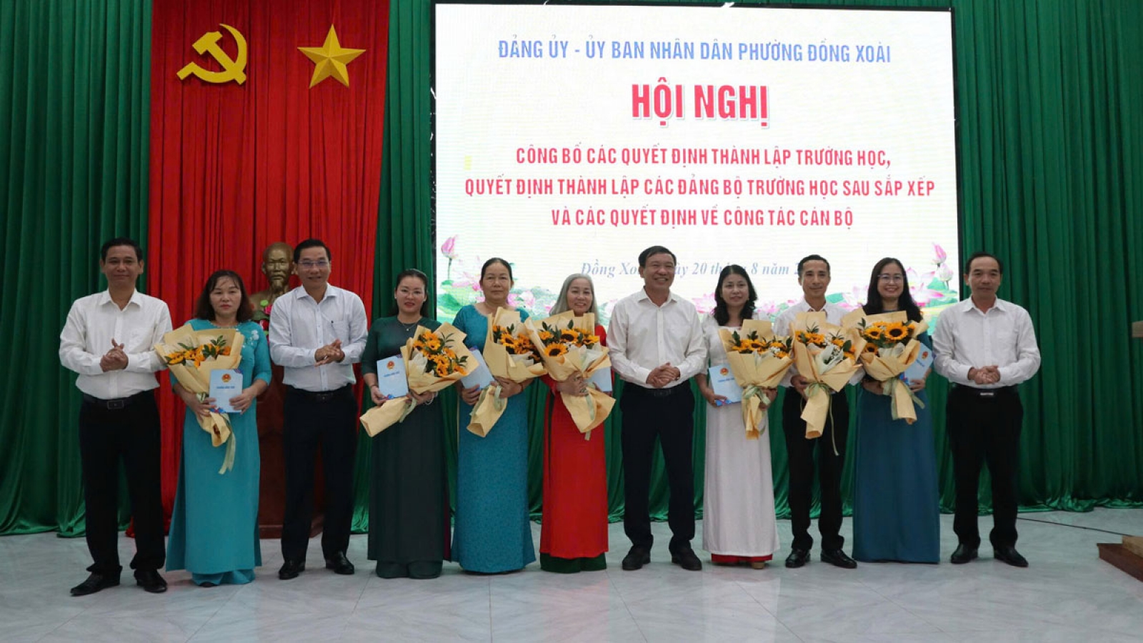 7 cán bộ quản lý ở Đồng Nai tự nguyện trở lại làm giáo viên