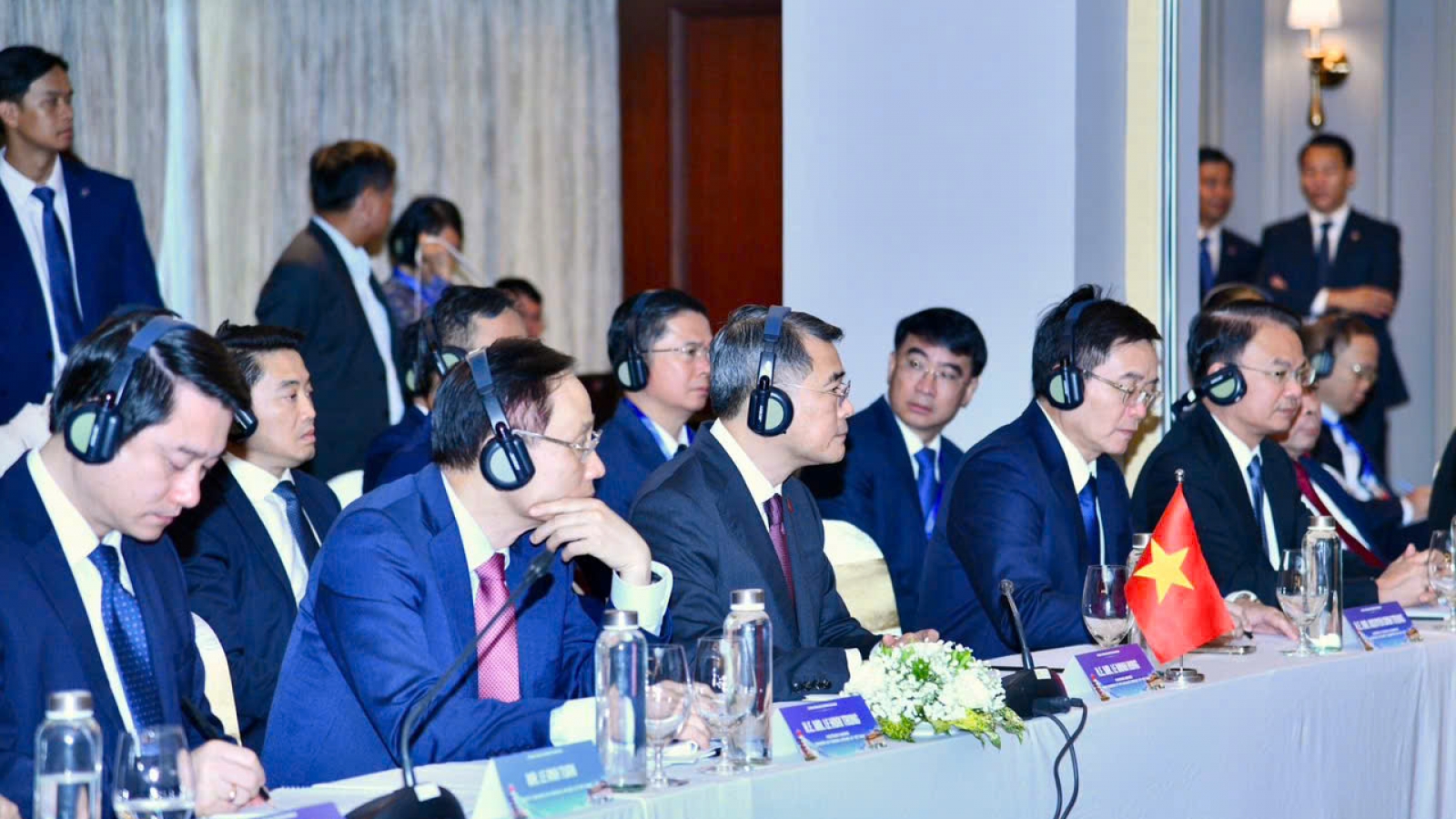 Thủ tướng Lê Minh Hưng làm việc với Đoàn đại biểu địa phương Nhật Bản