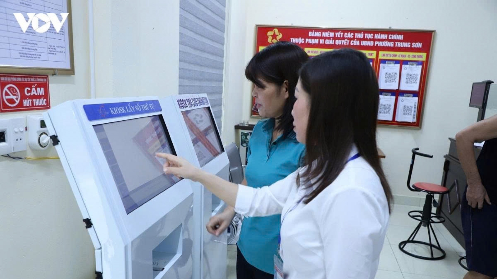 Chuyển đổi số đang thay đổi cách làm việc, cách phục vụ người dân ở Ninh Bình