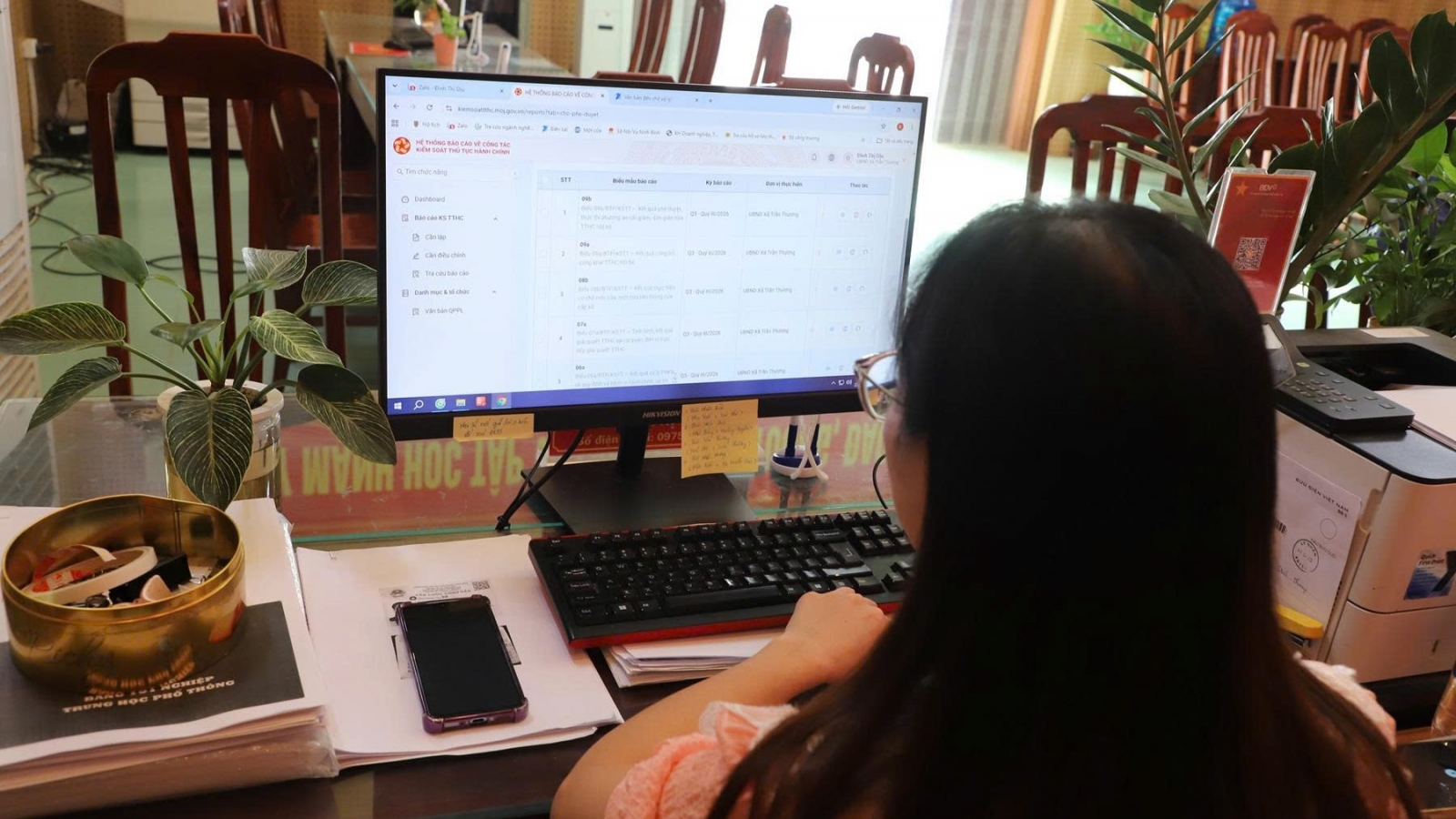 Ninh Bình yêu cầu công chức, viên chức hoàn thành “Bình dân học vụ số” trước 30/11