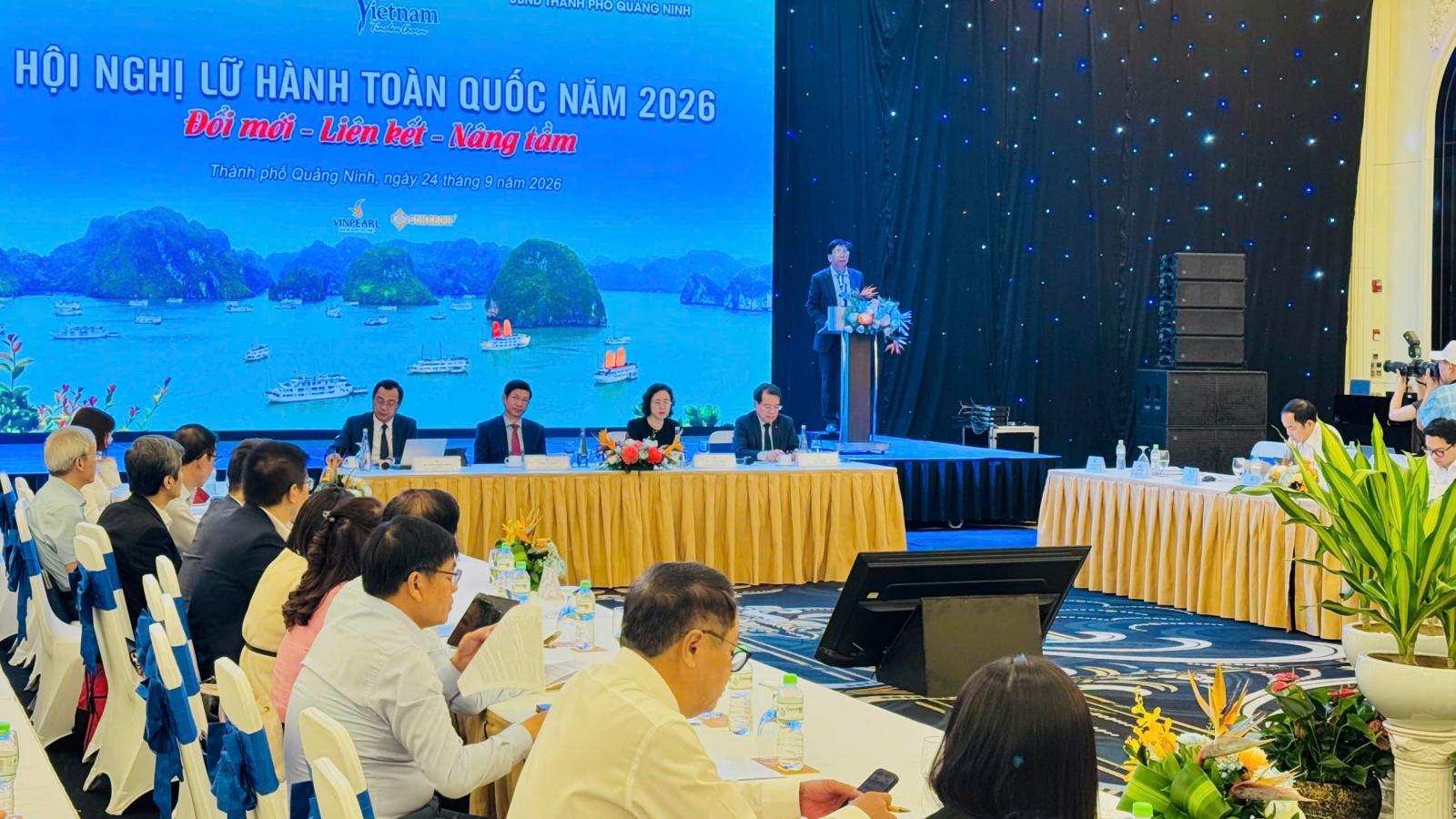 Du lịch Việt Nam hướng tới mục tiêu thu 80 - 90 tỉ USD từ khách du lịch