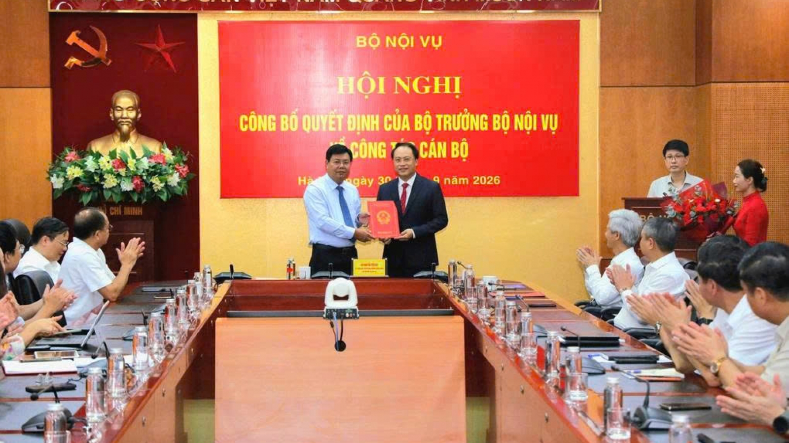 Phó Giám đốc Sở Nội vụ tỉnh Hưng Yên làm Cục trưởng Cục Việc làm