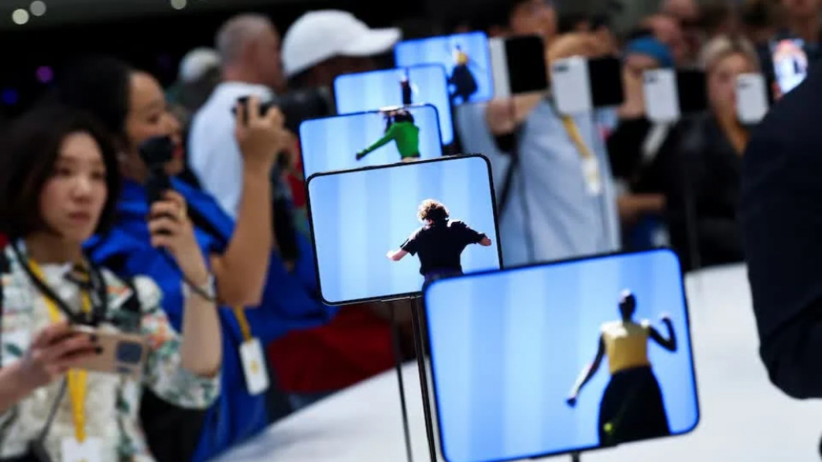 Apple có thể làm đảo lộn thị trường điện thoại gập?