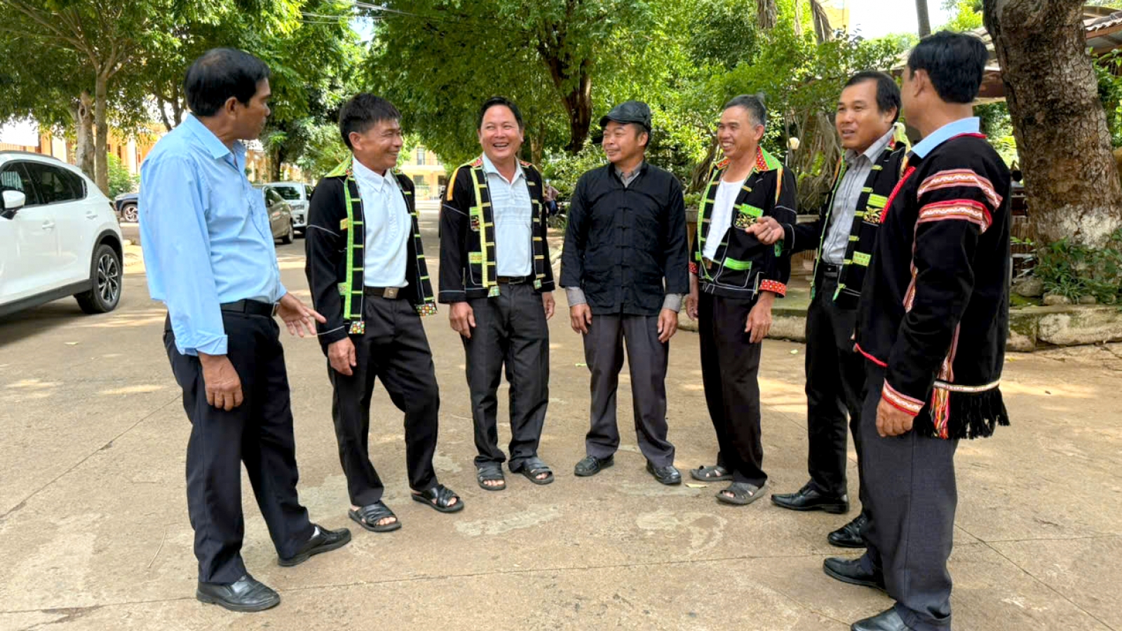 Đắk Lắk phát huy vai trò của người có uy tín từ cơ sở