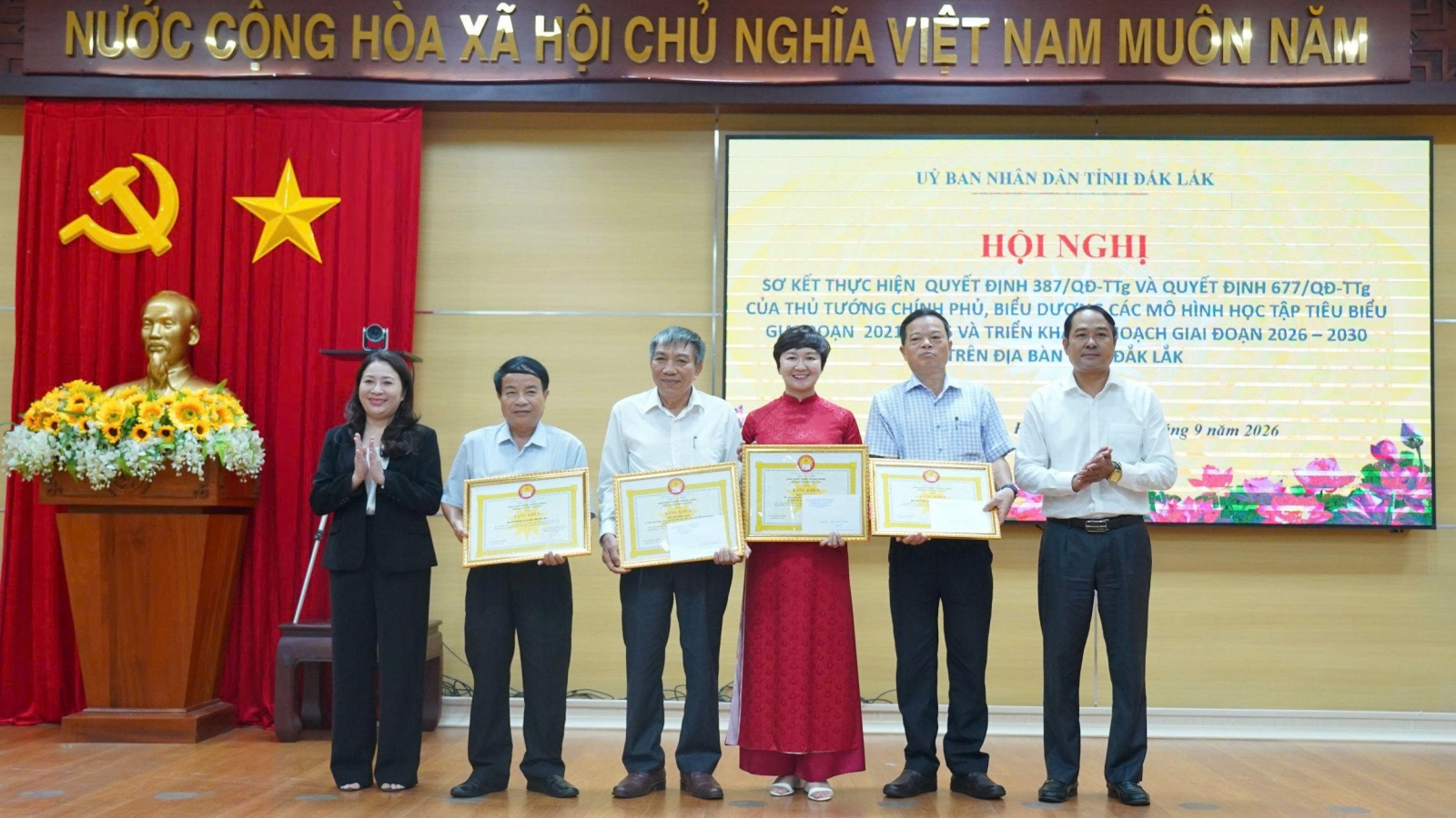 Đắk Lắk đẩy mạnh xây dựng xã hội học tập gắn với chuyển đổi số