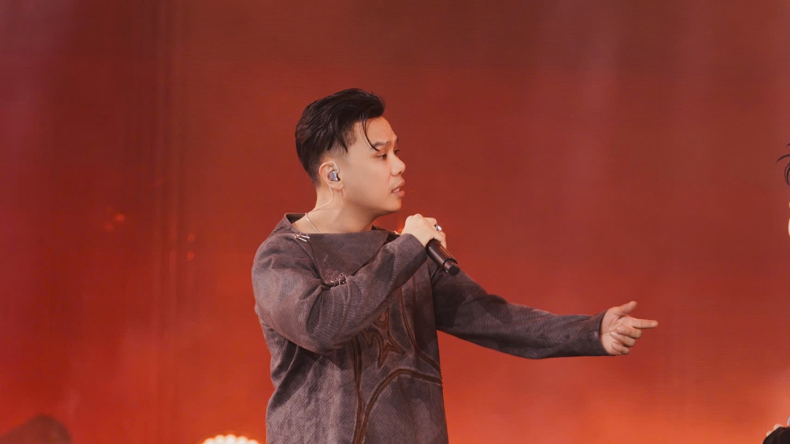 Thái VG rời sở trường rap, lần hiếm hoi thử sức với phần hát khó