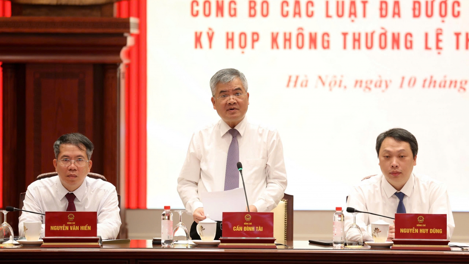 Công bố lệnh của Chủ tịch nước về 15 luật được Quốc hội thông qua
