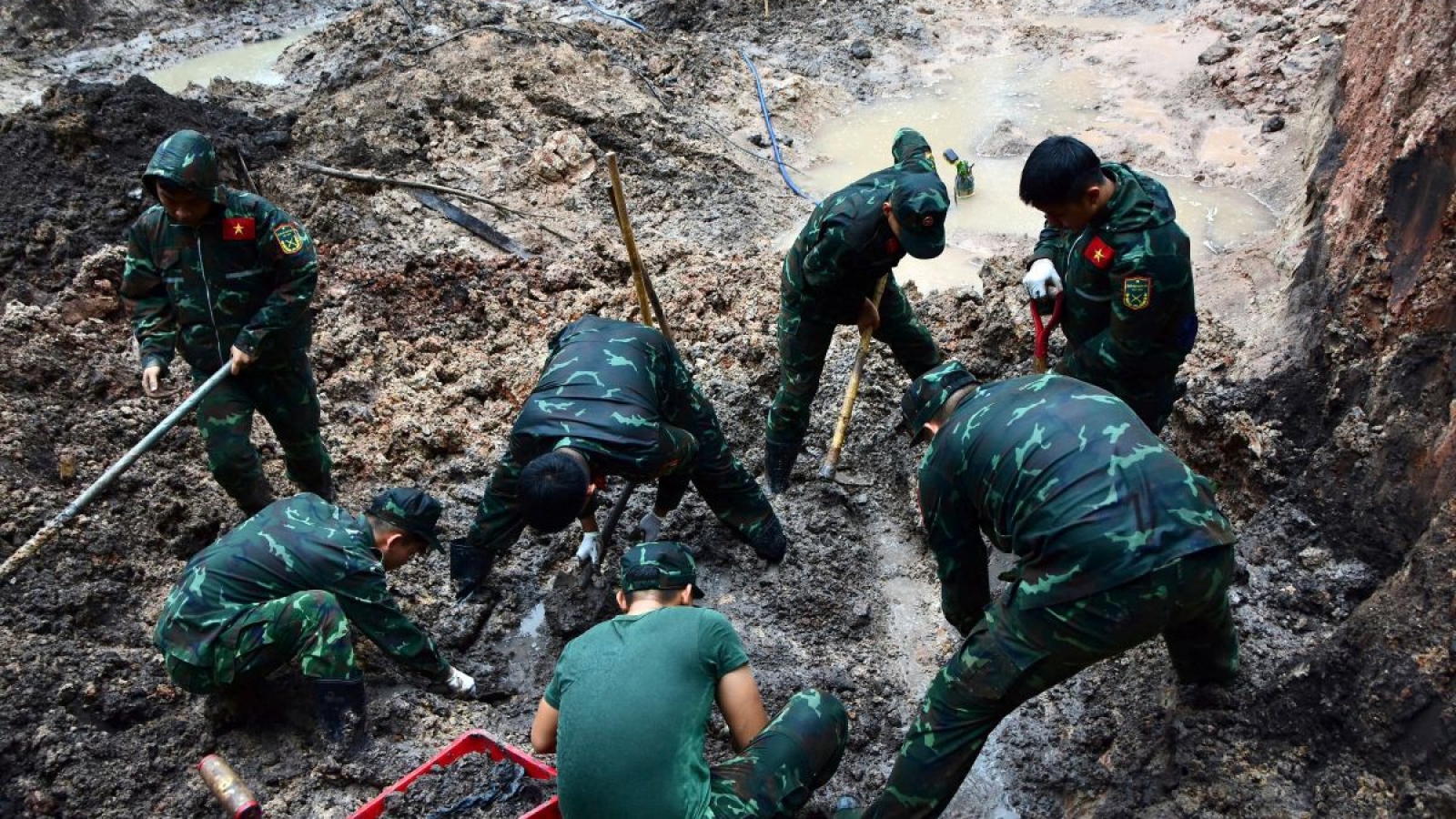 Đã tìm thấy 665 bộ hài cốt liệt sĩ tại Công viên Lê Thị Riêng