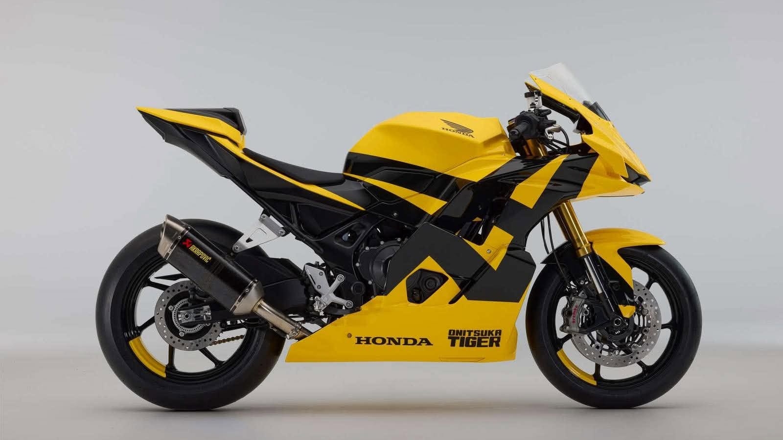Honda bắt tay Onitsuka Tiger trình làng mẫu mô tô concept mới