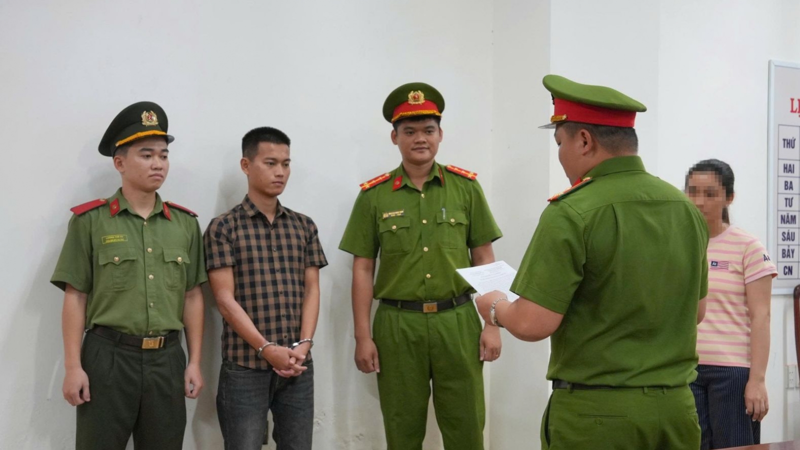 Khởi tố đối tượng lái xe máy có nồng độ cồn, ma túy gây tai nạn chết người
