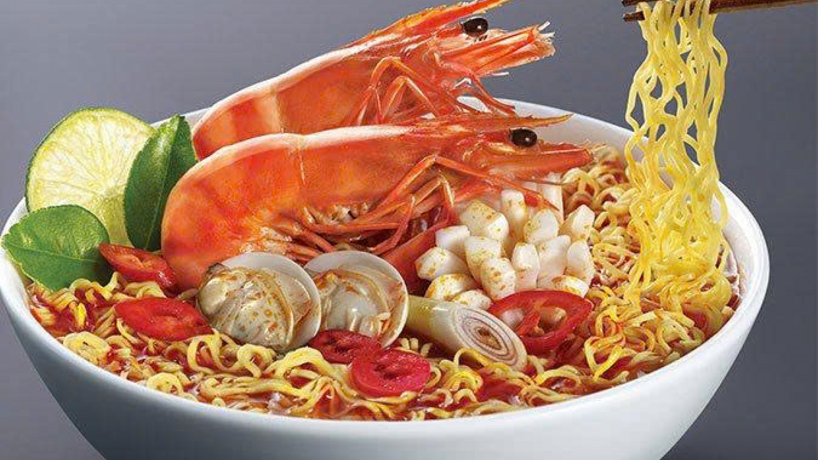 Vì sao sợi mỳ Ý dài thẳng, sợi mỳ tôm lại có hình lượn sóng