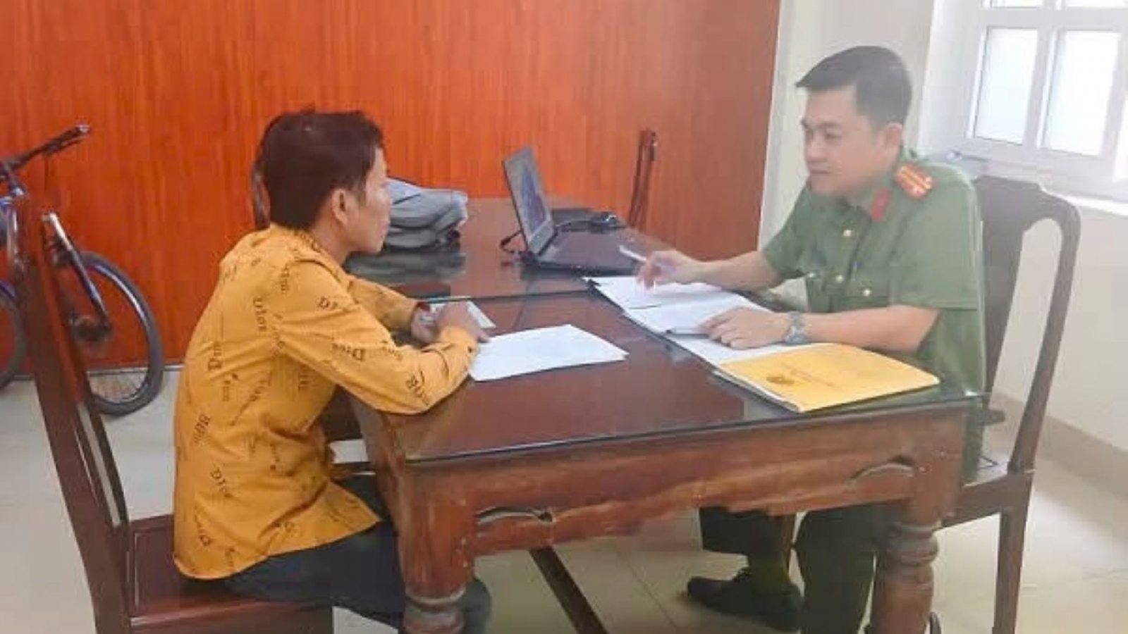Xử phạt người đàn ông đăng tin sai sự thật về trường học