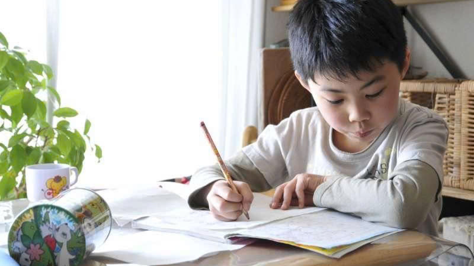 Áp lực thành tích và sức ép phải hoàn hảo